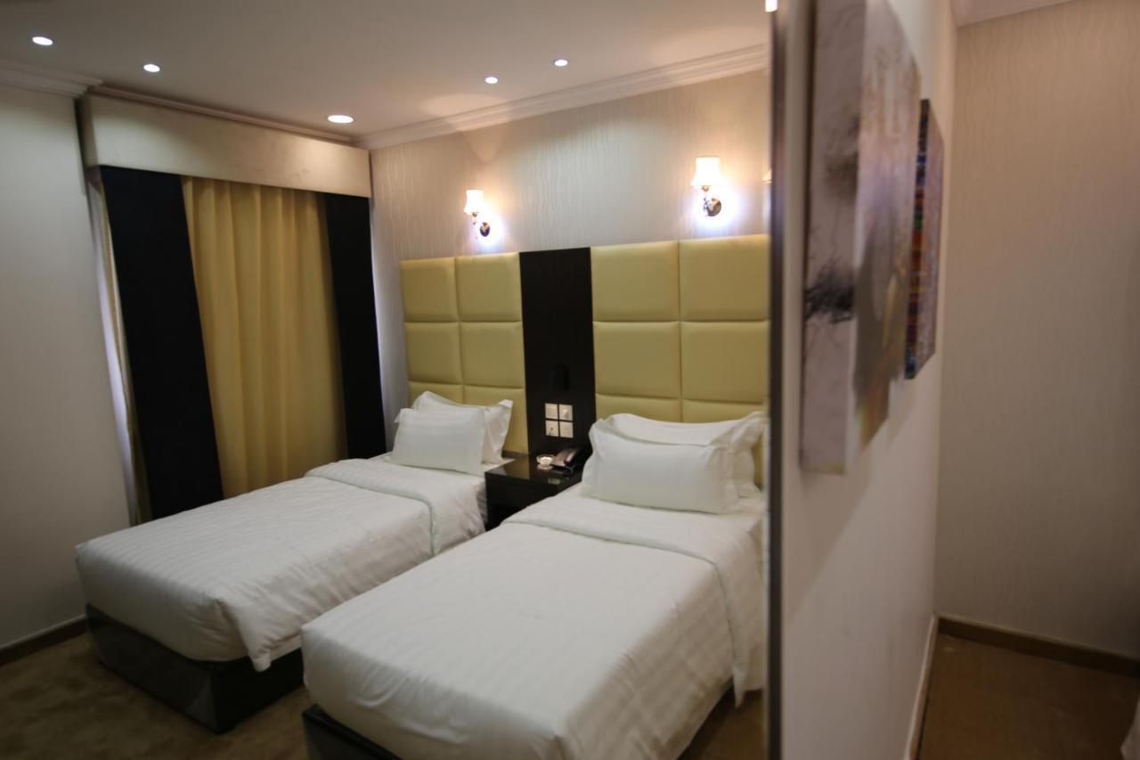 M Platinum Hotel Medina Екстер'єр фото