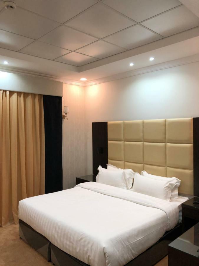 M Platinum Hotel Medina Екстер'єр фото